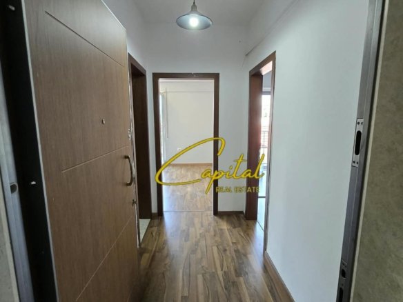 ZYRE ME QIRA 145 M2 21 DHJETORI 160.000 LEKE