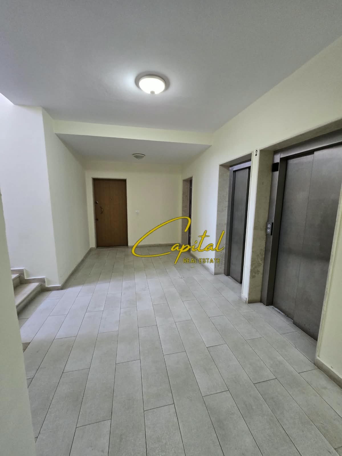 ZYRE ME QIRA 145 M2 21 DHJETORI 160.000 LEKE