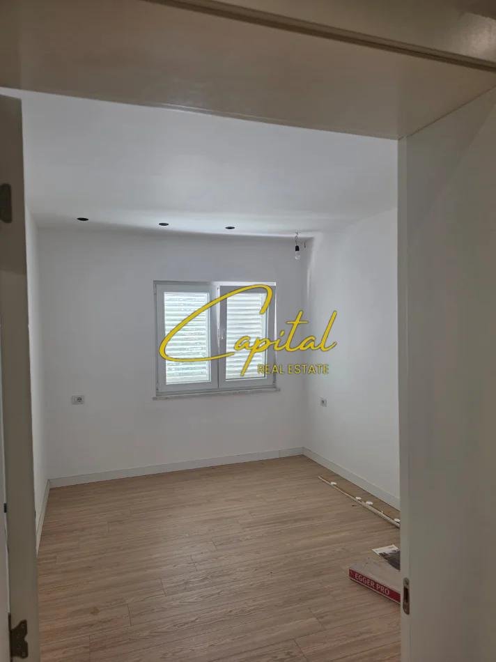 APARTAMENT ME QIRA 2+1 RRUGA E KAVAJES 70.000 LEKE