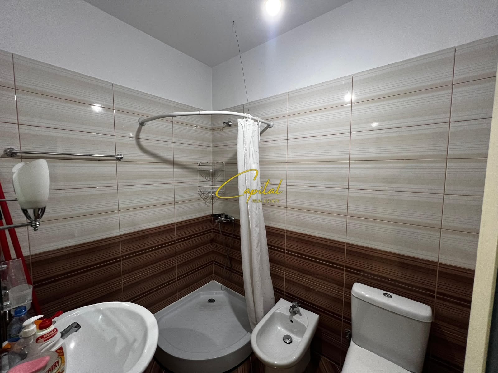 APARTAMENT ME QIRA 2+1 ASTIR 55.000 LEKE