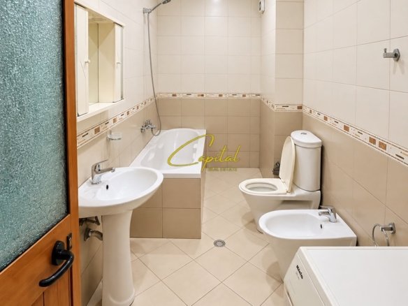GARSONIERE ME QIRA 50 M2 ISH TREGU ELEKTRIK 45.000 LEKE