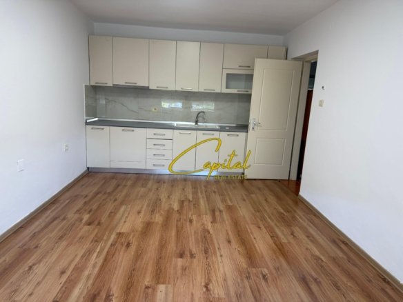 APARTAMENT ME QIRA 1+1 21 DHJETORI 46.000 LEKE
