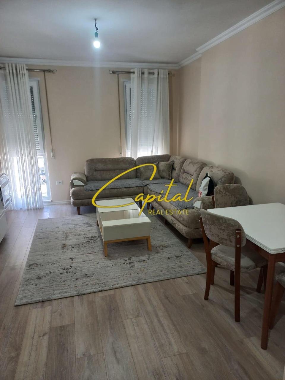 APARTAMENT ME QIRA 2+1+2 UNIVERS CITY 50.000 LEKE