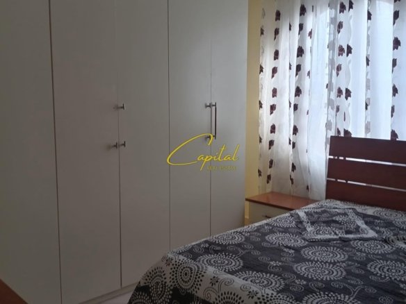 APARTAMENT ME QIRA 3+1 RRUGA E KAVAJES 800 EURO
