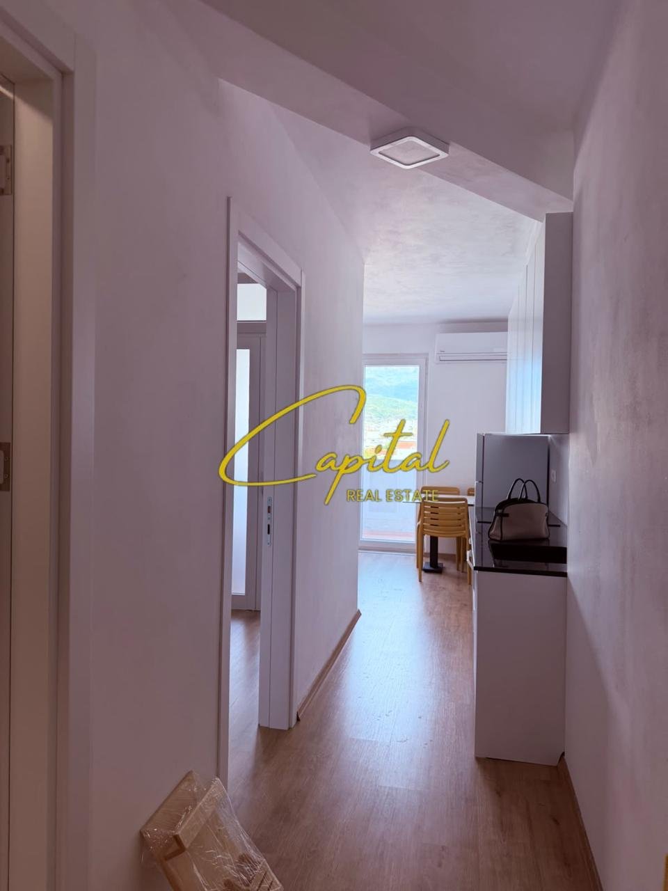 APARTAMENT ME QIRA 1+1 SHKOLLA E BASHKUAR 50.000 LEKE
