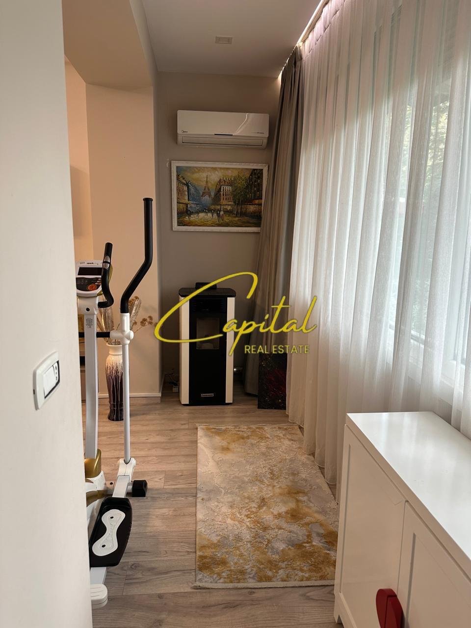 APARTAMENT ME QIRA 2+1 STADIUMI DINAMO 900 EURO