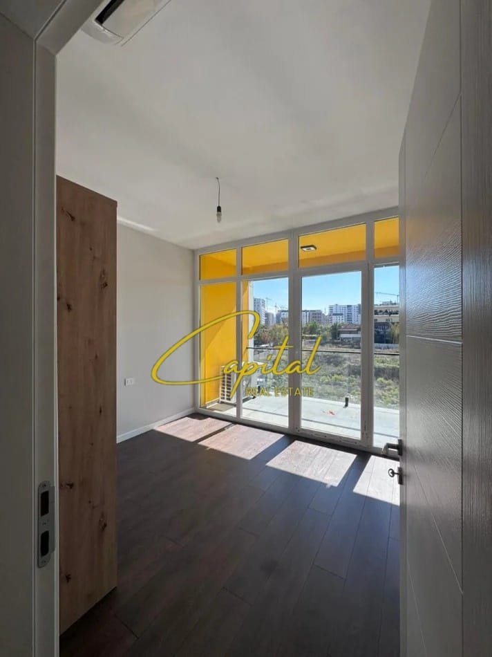 APARTAMENT ME QIRA 2+1+2 BULEVARDI I RI 60.000 LEKE