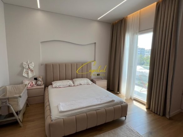 APARTAMENT ME QIRA 1+1 VLORE 700 EURO