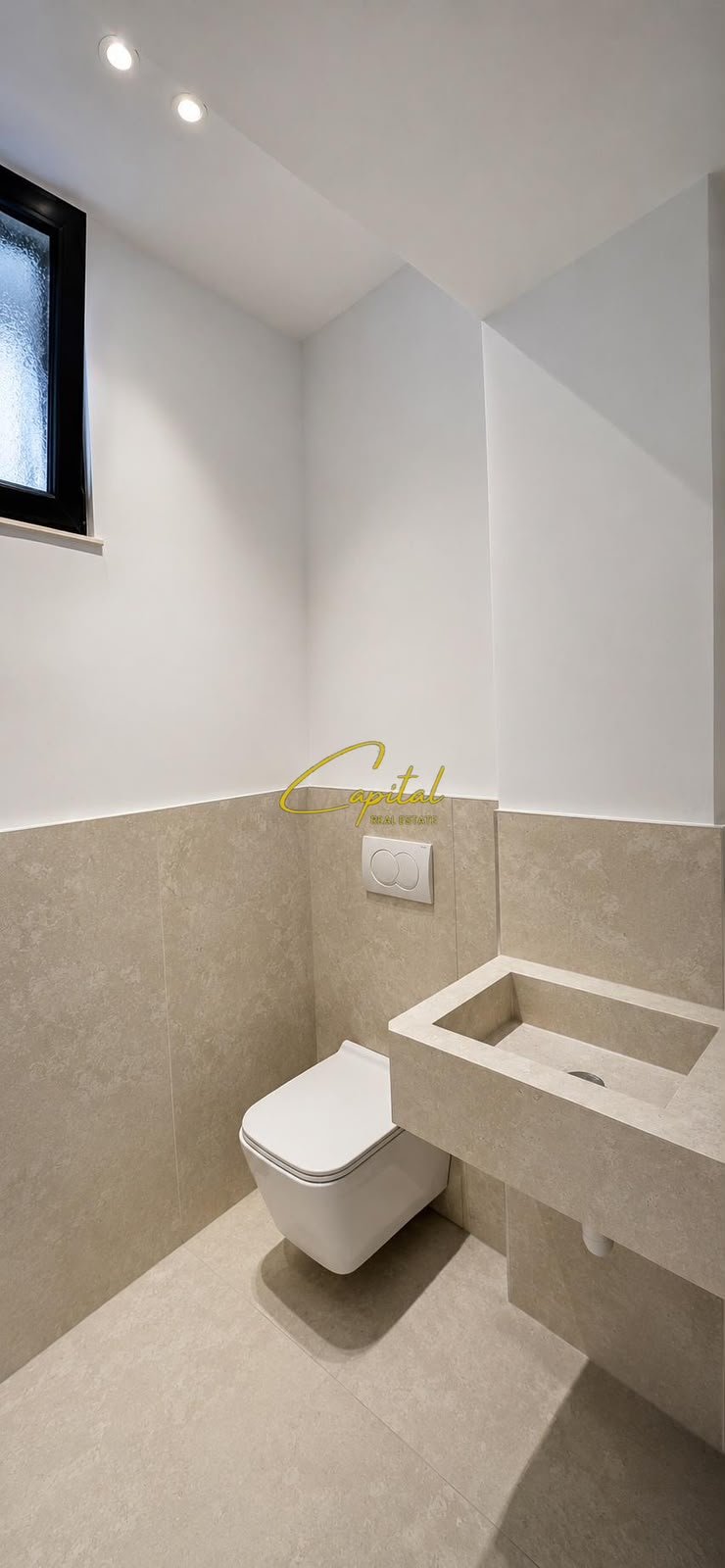 SHITET DYQAN 50 M2 PAZARI I RI 188.000 EURO