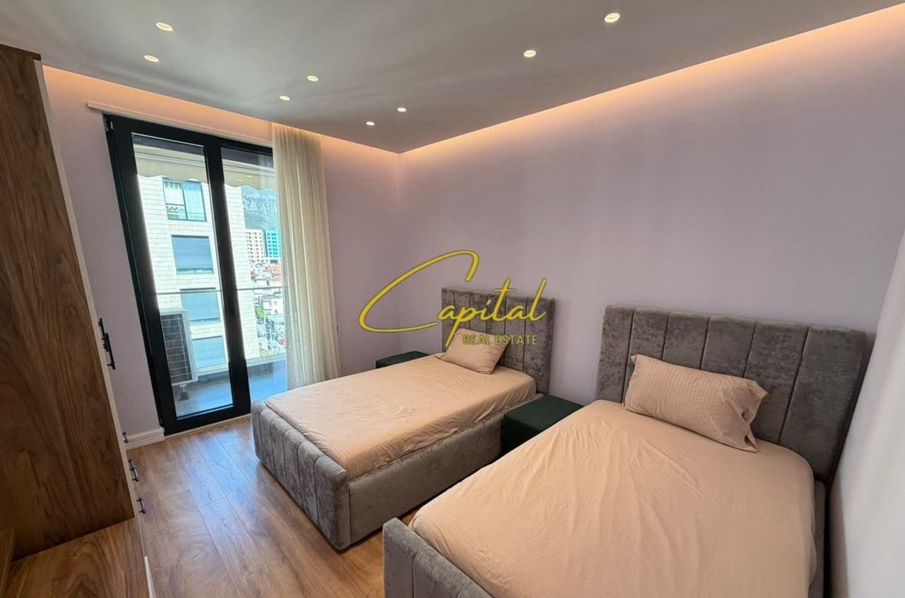 APARTAMENT ME QIRA 3+1+2 PORCELANI 1000 EURO