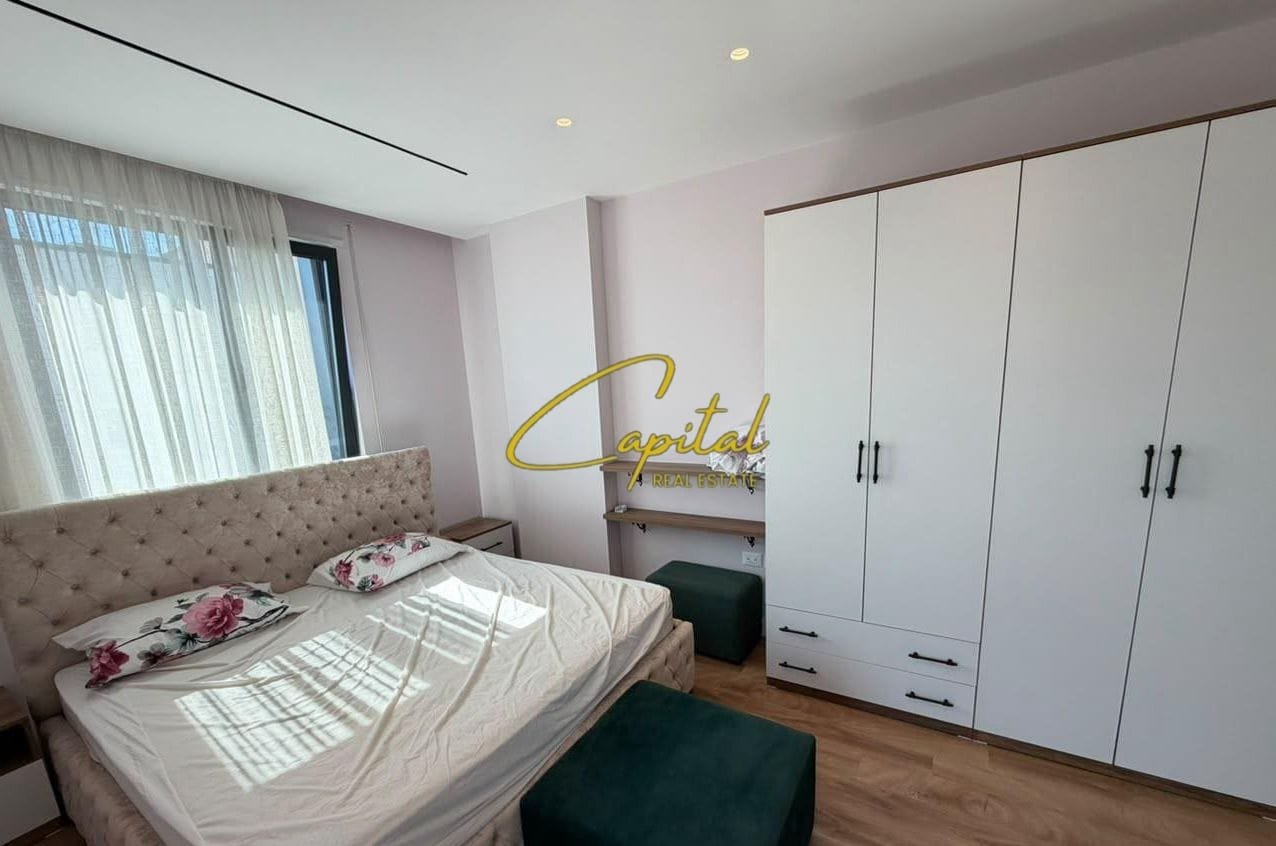 APARTAMENT ME QIRA 3+1+2 PORCELANI 1000 EURO