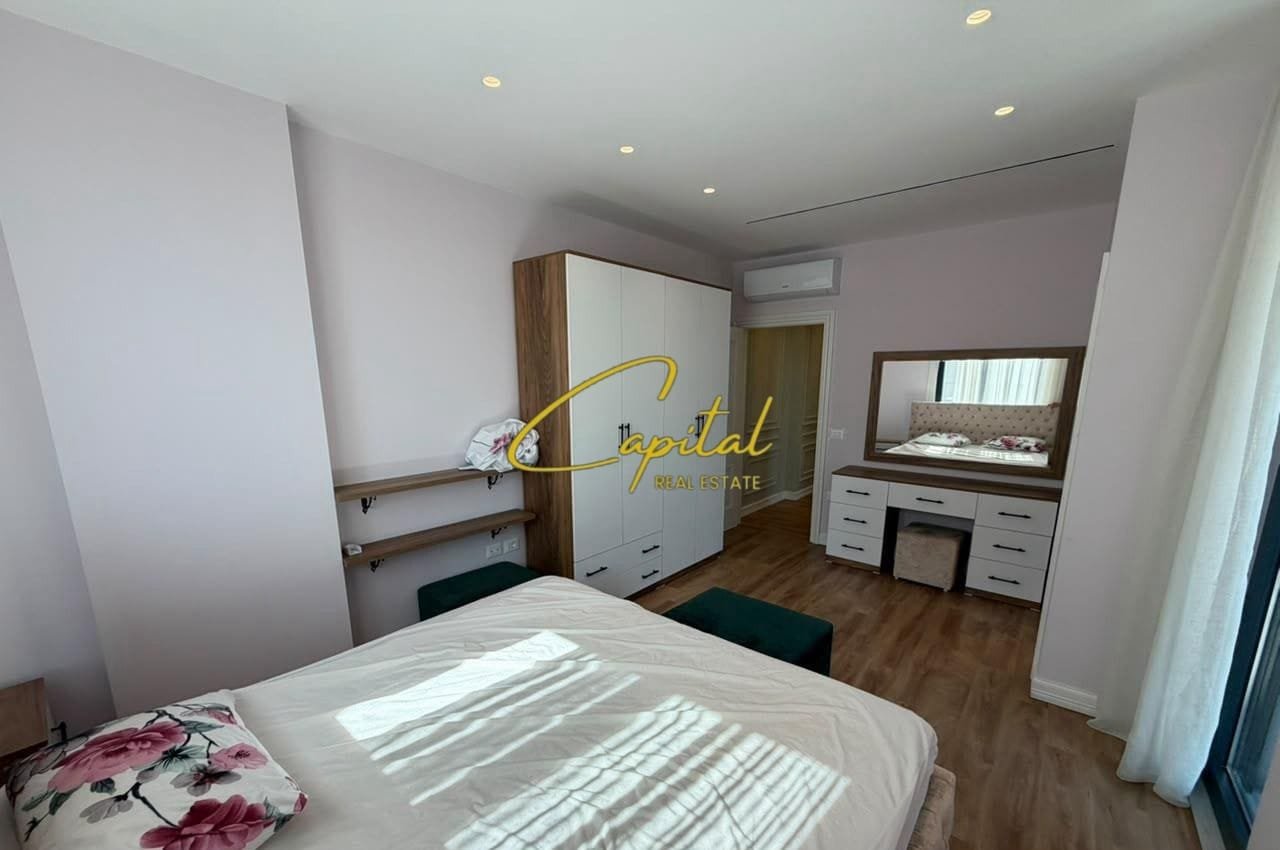 APARTAMENT ME QIRA 3+1+2 PORCELANI 1000 EURO