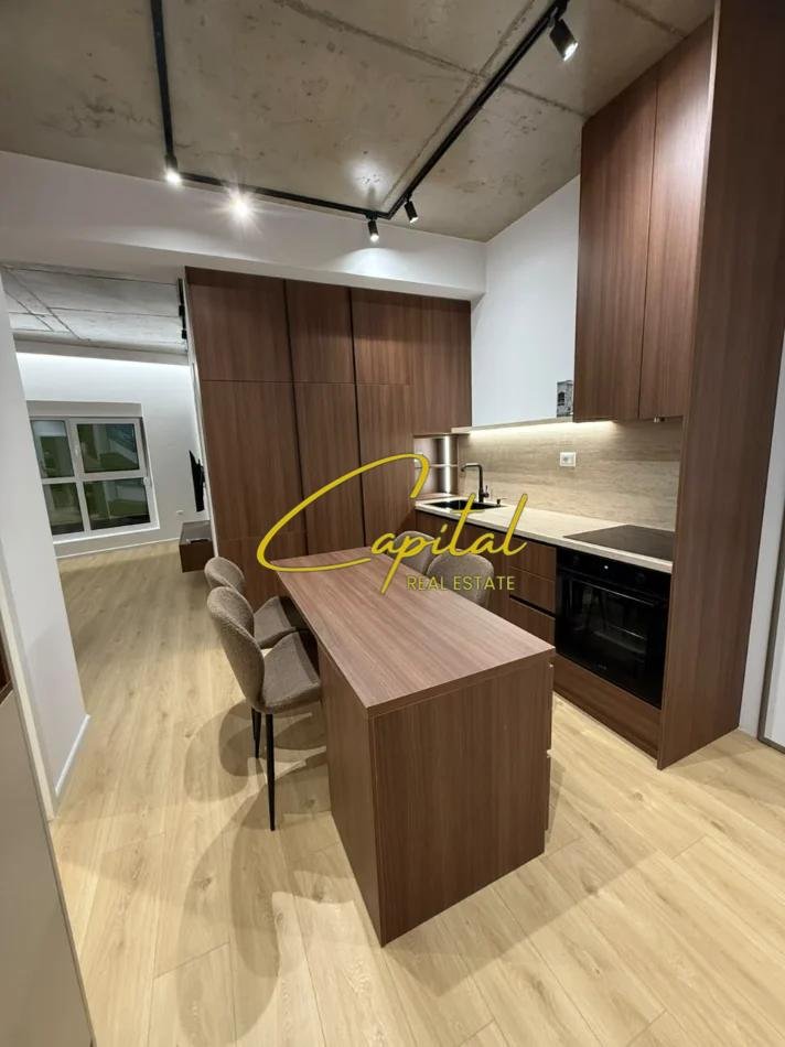 APARTAMENT ME QIRA 2+1 ALI DEMI 60.000 LEKE
