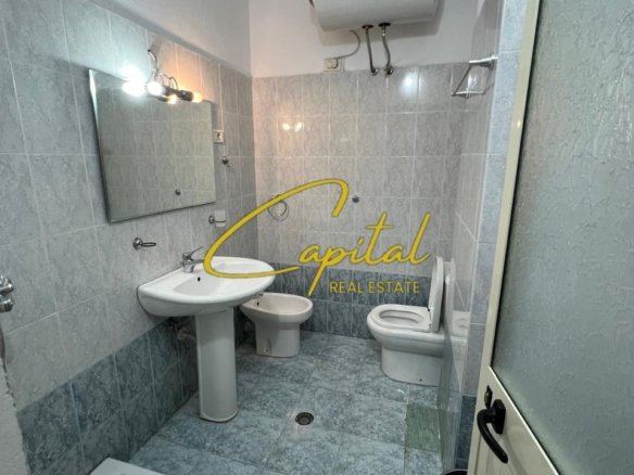 APARTAMENT ME QIRA 1+1 QENDER 55.000 LEKE