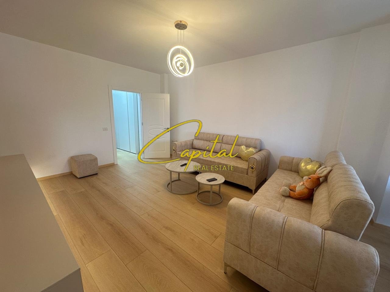 WhatsApp Image 2026-09-23 at 4.45.57 PM APARTAMENT ME QIRA 2+1+2 RRUGA E ELBASANIT 1000 EURO