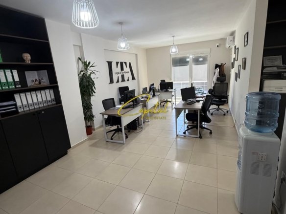 ZYRE ME QIRA 120 M2 ISH PARKU 120.000 LEKE