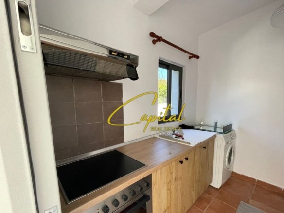 APARTAMENT ME QIRA 1+1 SHKOZE 40.000 LEKE