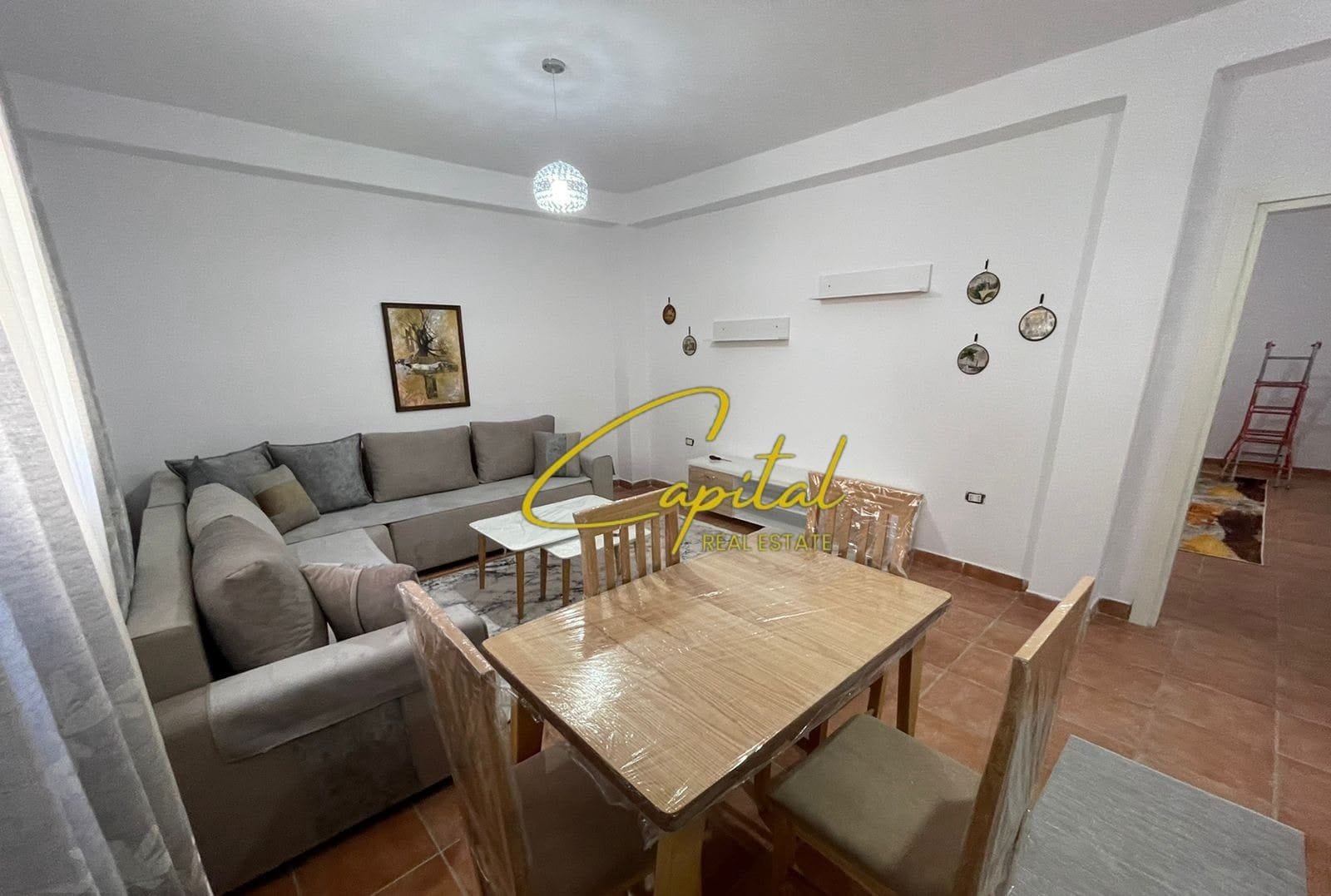 APARTAMENT ME QIRA 1+1 SHKOZE 40.000 LEKE