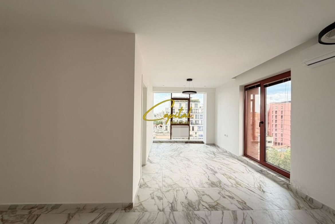 AMBIENT BIZNESI ME QIRA 70 M2 RRUGA E KAVAJES 85.000 LEKE