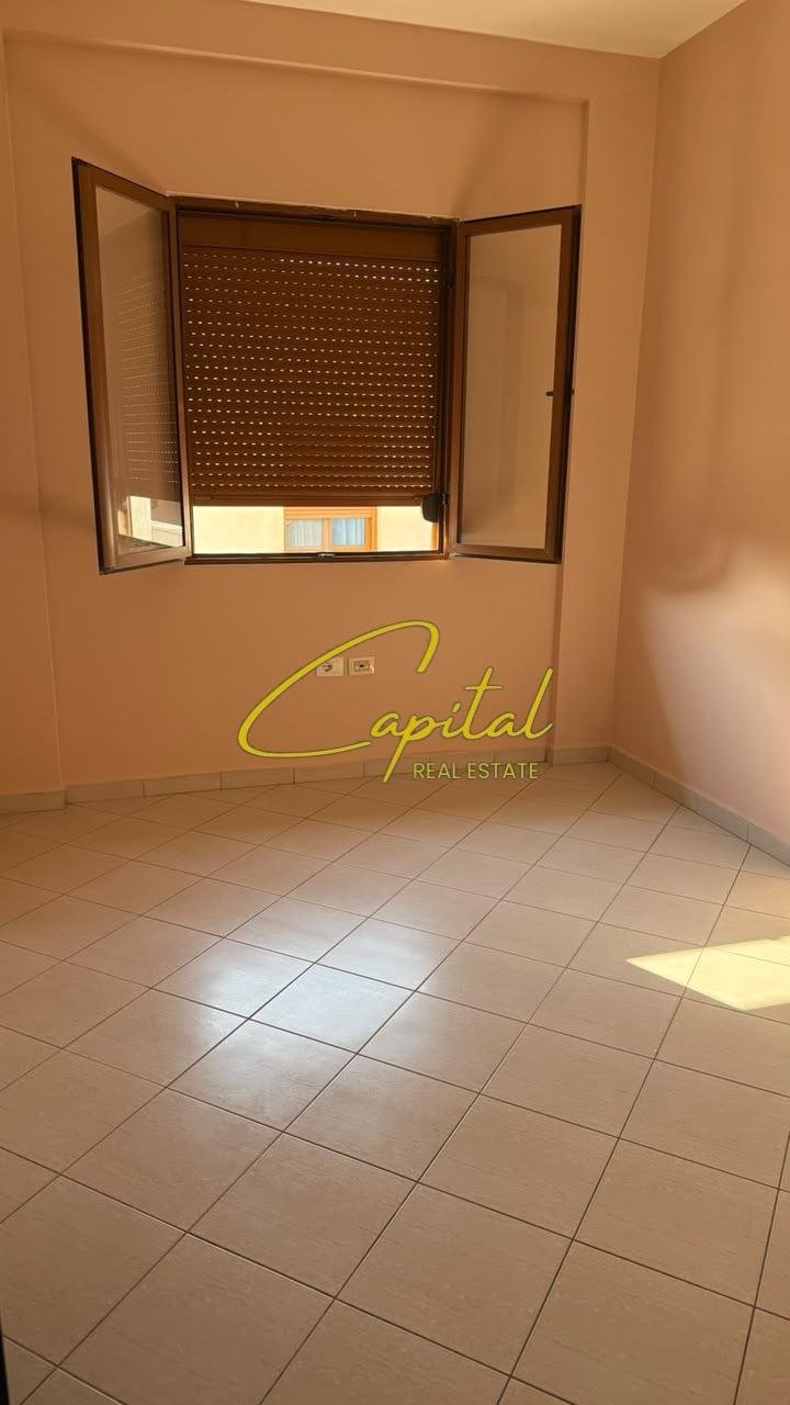 WhatsApp Image 2026-09-25 at 3.23.28 PM APARTAMENT ME QIRA 3+1 KODRA E PRIFTIT 50.000 LEKE