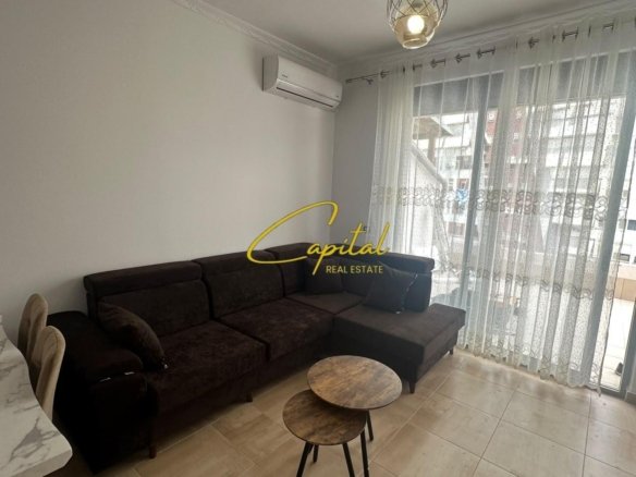 APARTAMENT ME QIRA 3+1+2 MATERNITETI I RI 70.000 LEKE