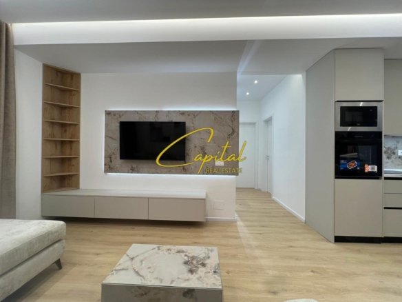 APARTAMENT ME QIRA 2+1 ALI DEMI 55.000 LEKE