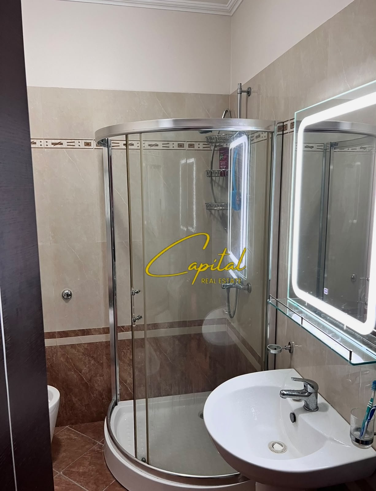 APARTAMENT ME QIRA 2+1 KOMUNA E PARISIT 60.000 LEKE