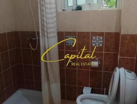 APARTAMENT ME QIRA 3+1 RRUGA E BARRIKADAVE 65.000 LEKE