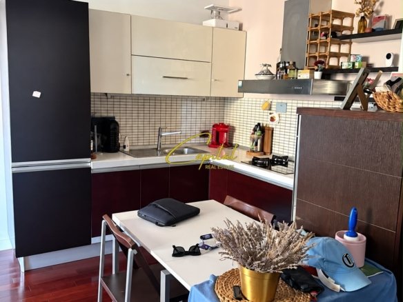 APARTAMENT ME QIRA 1+1 AIR ALBANIA 900 EURO