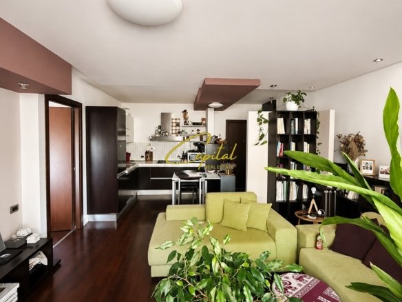 APARTAMENT ME QIRA 1+1 RRUGA E ELBASANIT 900 EURO