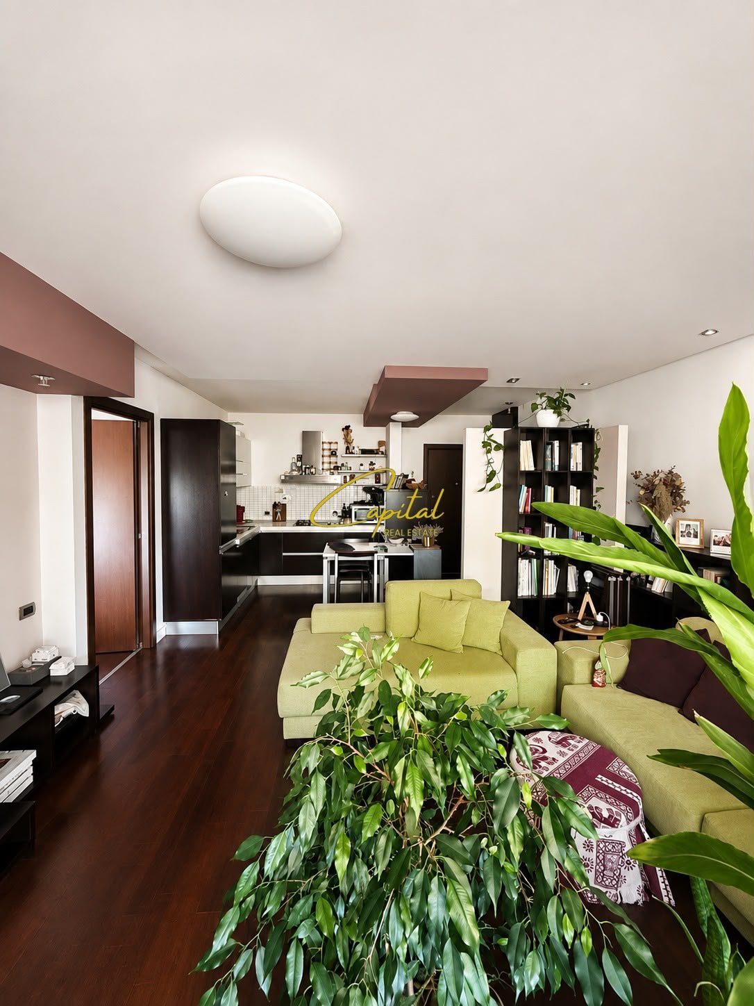 APARTAMENT ME QIRA 1+1 RRUGA E ELBASANIT 900 EURO