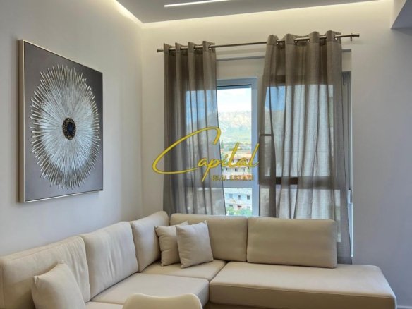 APARTAMENT ME QIRA 1+1 ALI DEMI 50.000 LEKE