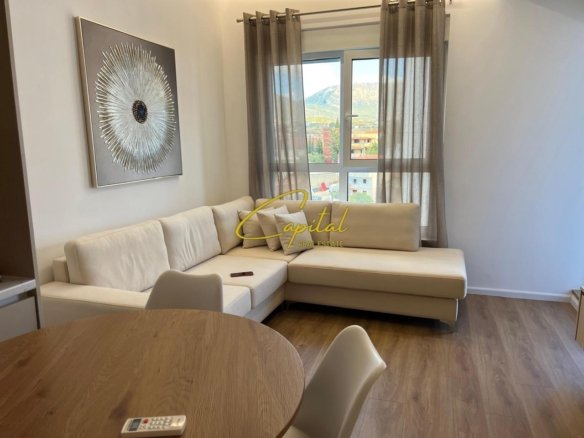 APARTAMENT ME QIRA 1+1 ALI DEMI 50.000 LEKE