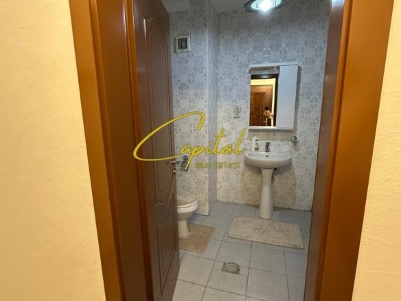 APARTAMENT ME QIRA 2+1 LAPRAKE 65.000 LEKE
