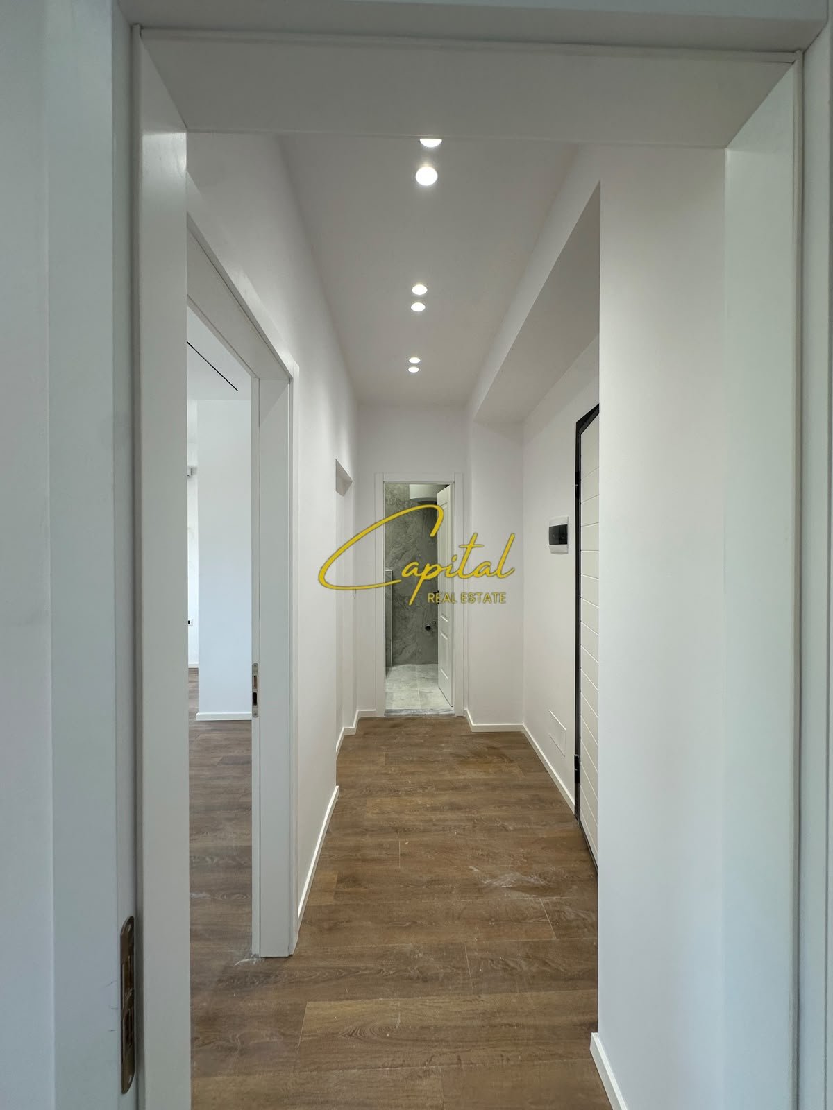 WhatsApp Image 2026-10-01 at 10.50.35 AM (1) SHITET APARTAMENT 1+1 RRUGA BARDHYL 13.700.000 LEKE