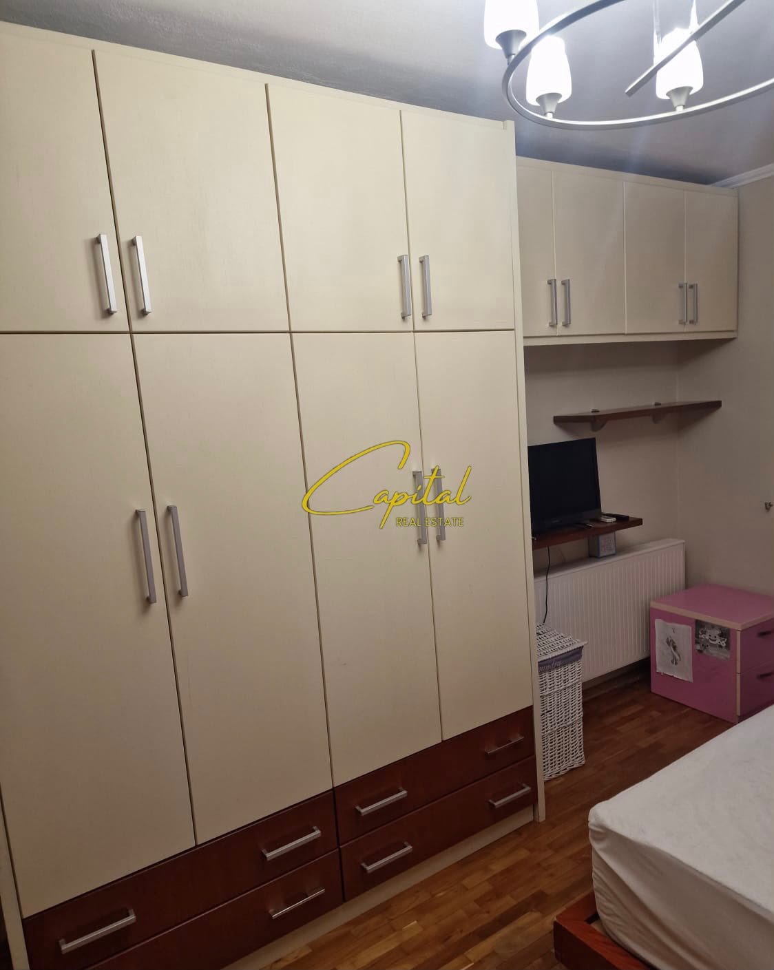 APARTAMENT ME QIRA 2+1 YZBERISHT 40.000 LEKE