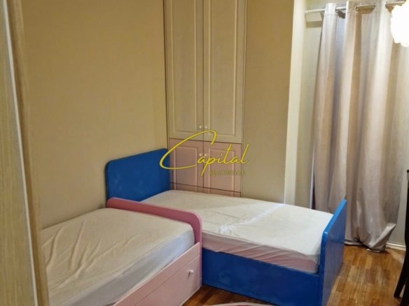 APARTAMENT ME QIRA 2+1 YZBERISHT 40.000 LEKE