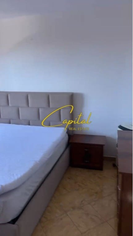 APARTAMENT ME QIRA 1+1 SHKOLLA E BASHKUAR 45.000 LEKE