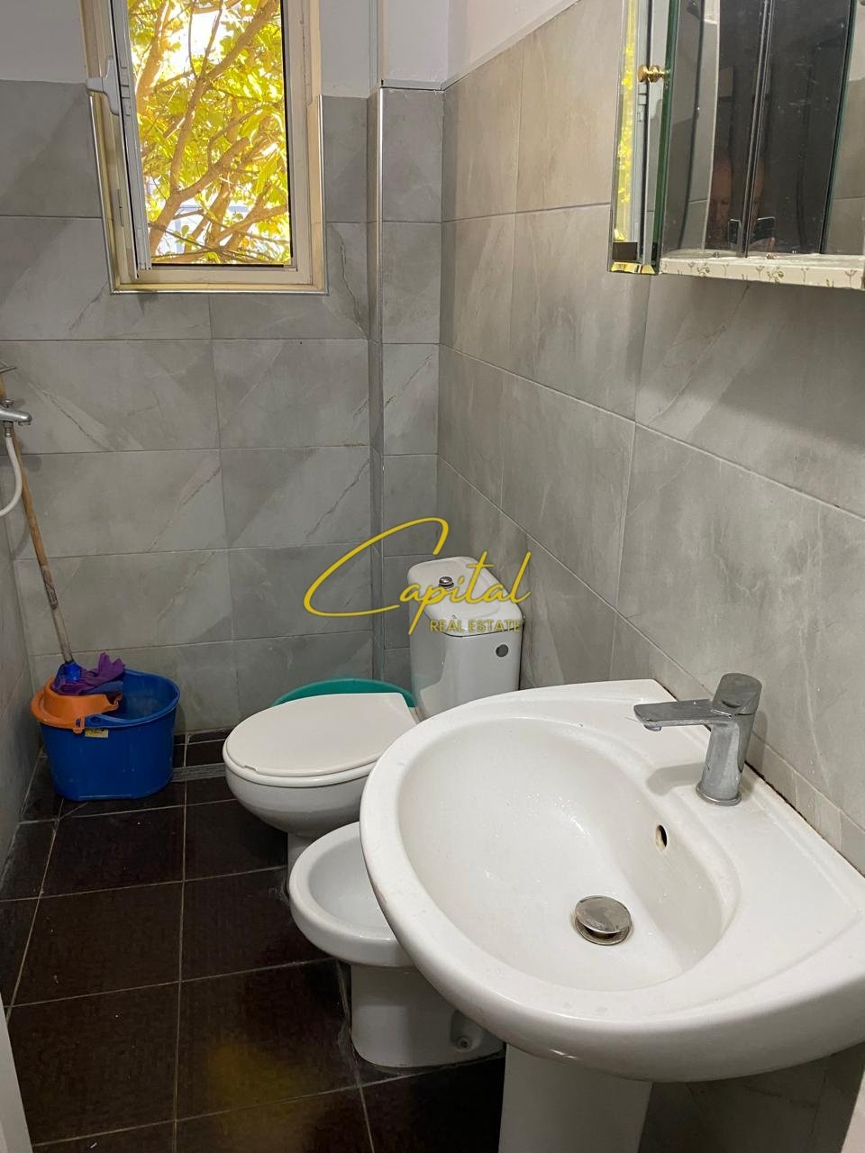 APARTAMENT ME QIRA 2+1 VASIL SHANTO 60.000 LEKE