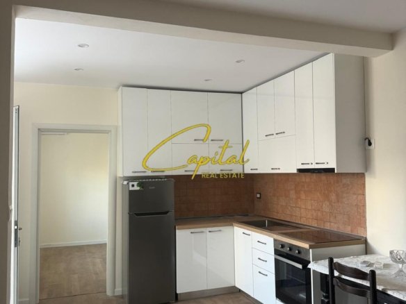 APARTAMENT ME QIRA 2+1 TREGU I RI ELEKTRIK 45.000 LEKE