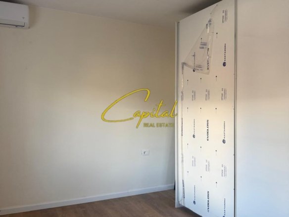APARTAMENT ME QIRA 2+1 TREGU I RI ELEKTRIK 45.000 LEKE