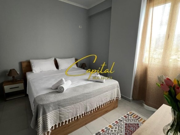 APARTAMENT ME QIRA 1+1 PORCELAN 50.000 LEKE