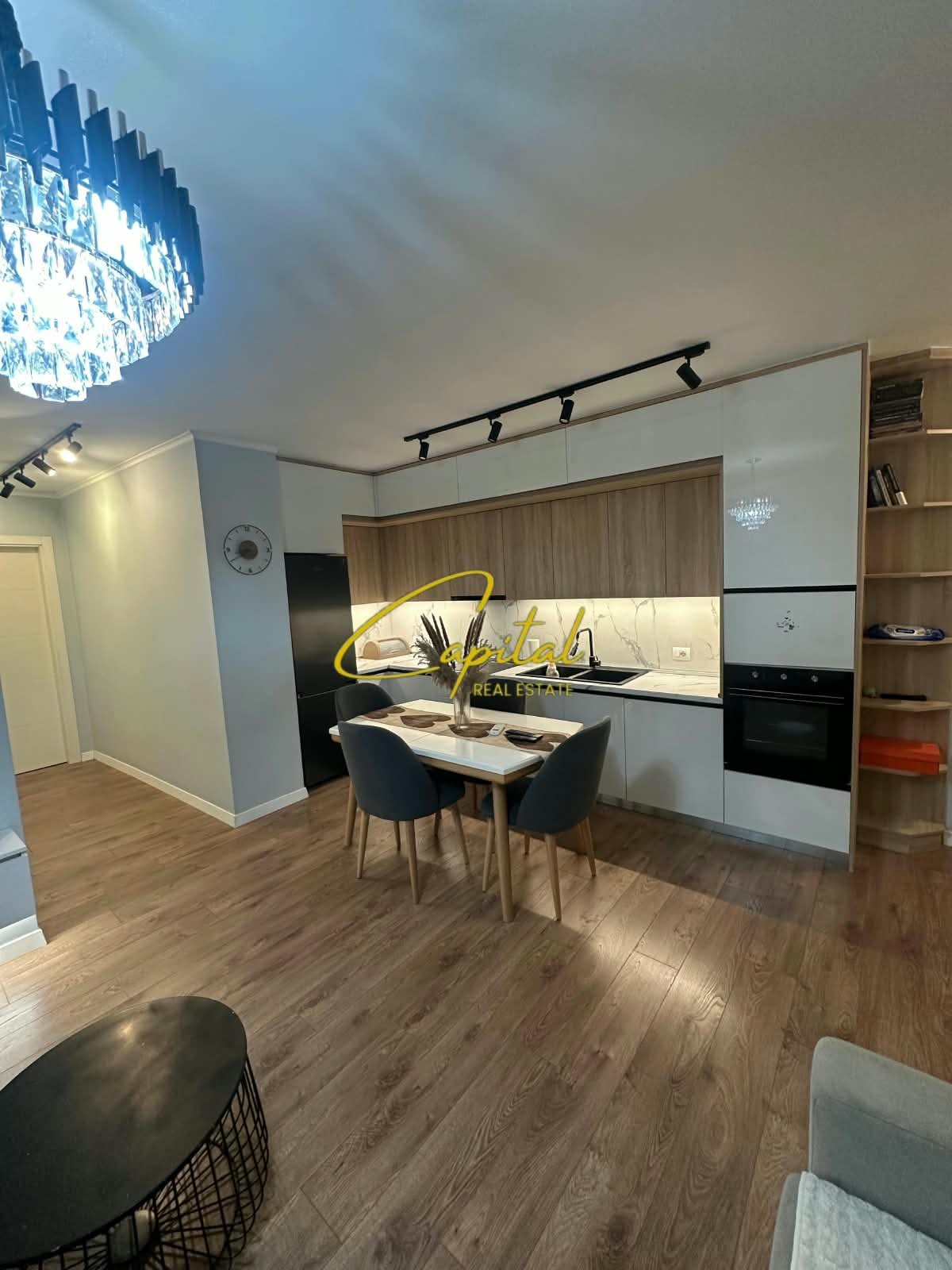APARTAMENT ME QIRA 2+1 MISTO MAME 50.000 LEKE