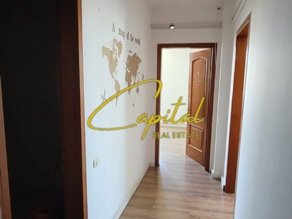 AMBIENT BIZNESI ME QIRA 108 M2 1.300 EURO QENDER