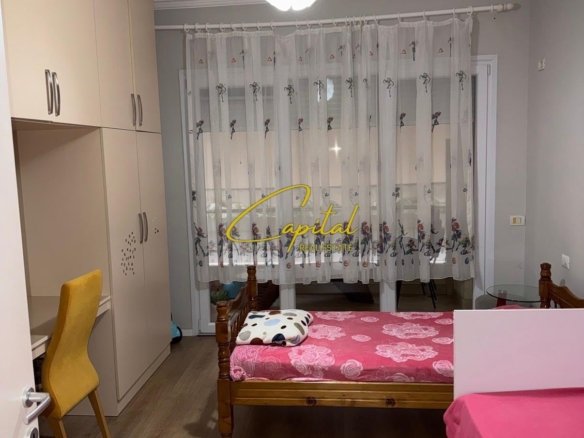 APARTAMENT ME QIRA 2+1 KOPSHTI ZOOLOGJIK 95.000 LEKE