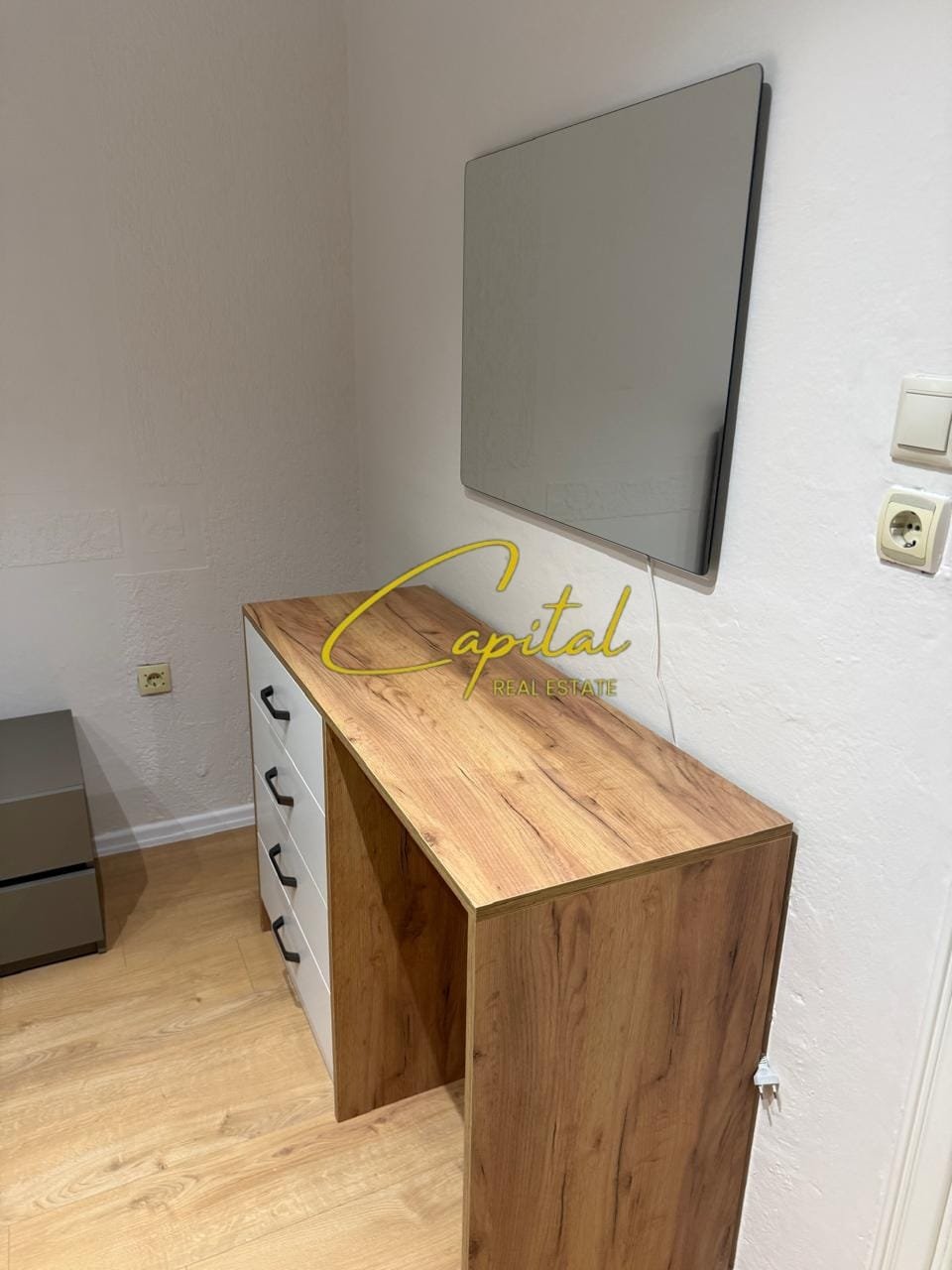 APARTAMENT ME QIRA 1+1 VARRI I BAMIT 55.000 LEKE