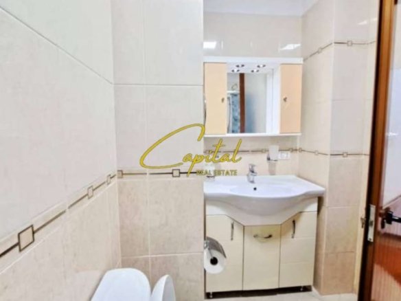 APARTAMENT ME QIRA 2+1 RRUGA E KAVAJES 75.000 LEKE