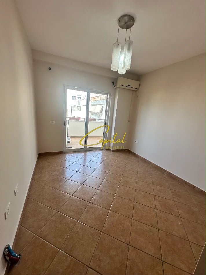SHITET APARTAMENT 2+1 YZBERISHT 15.200.000 LEKE