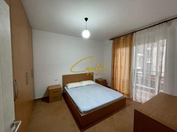 APARTAMENT ME QIRA 1+1 SHKOZE 38.000 LEKE