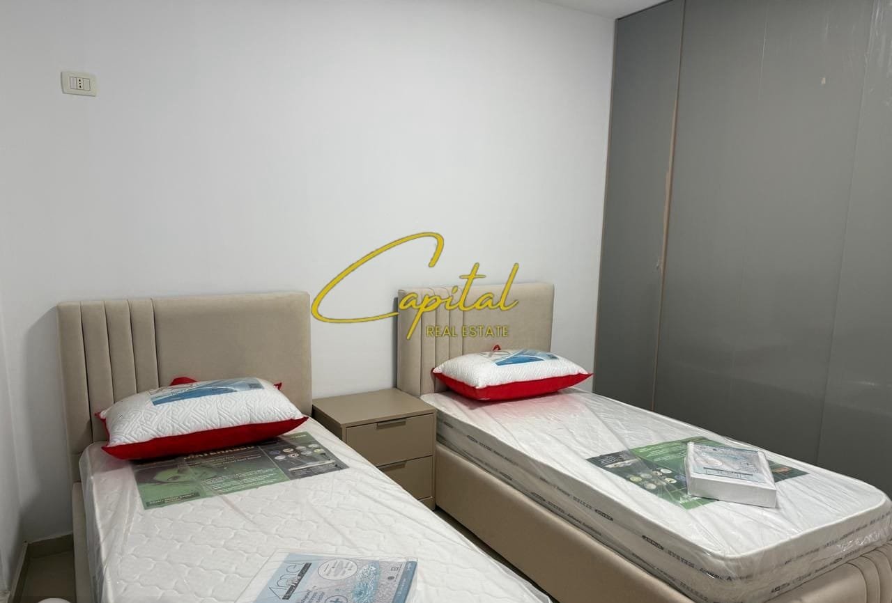 APARTAMENT ME QIRA 2+1 RRUGA E DIBRES 70.000 LEKE